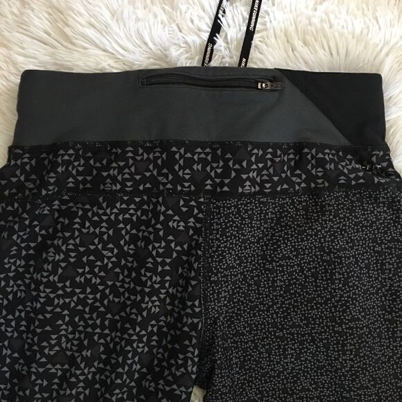 NIKE spandex calf length Run pants - Picture 4 of 4